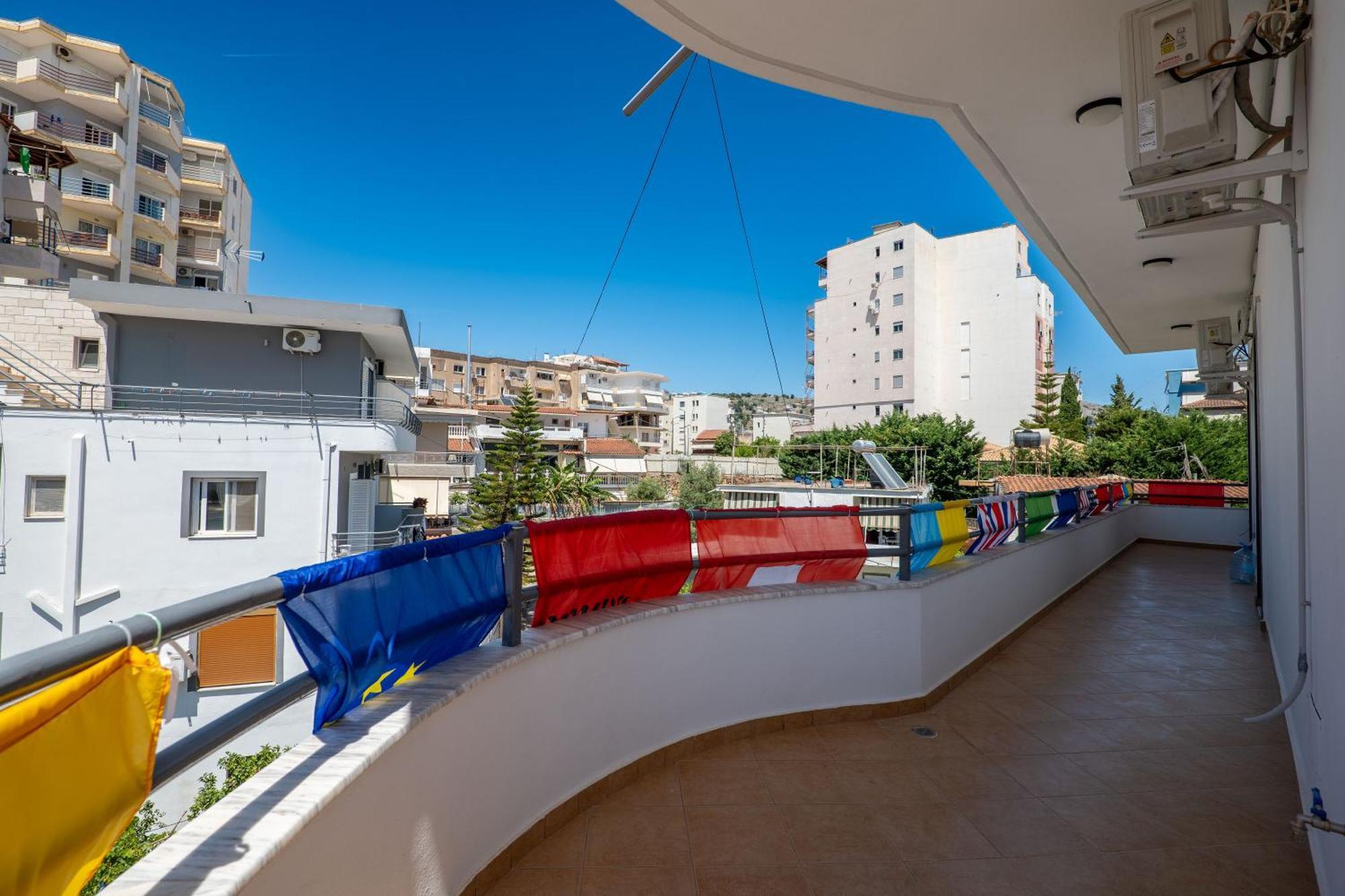 Hoteleks Inn & Suites Sarande Exterior photo